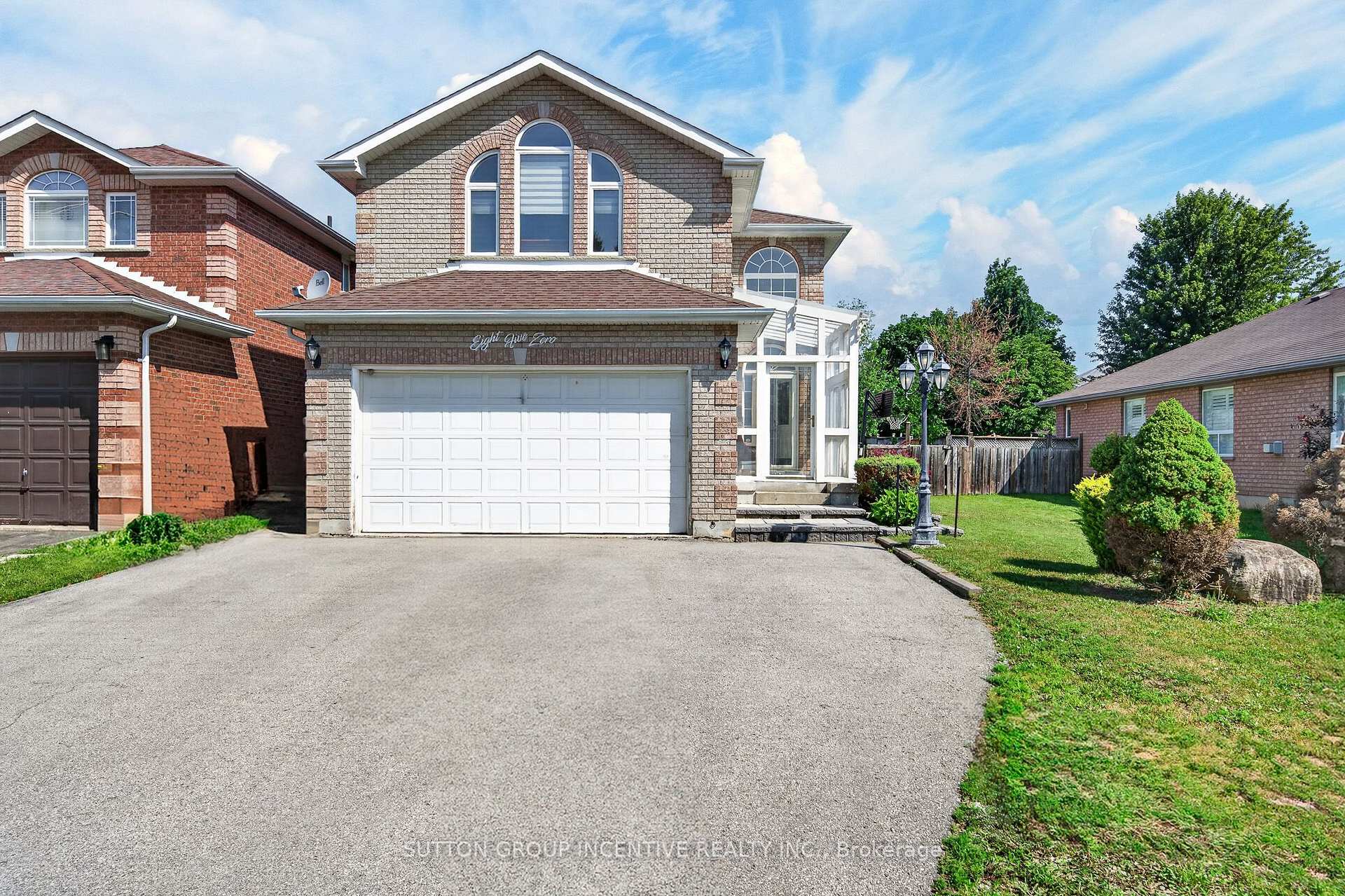 Photo of 850 Leslie Drive