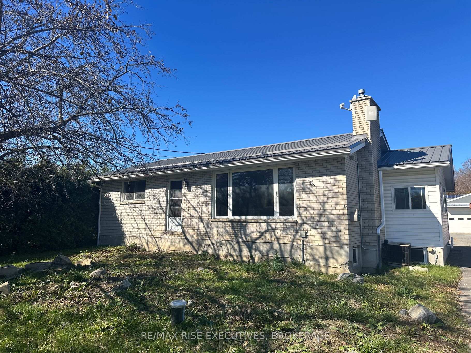 Front of 3502 County Road 27