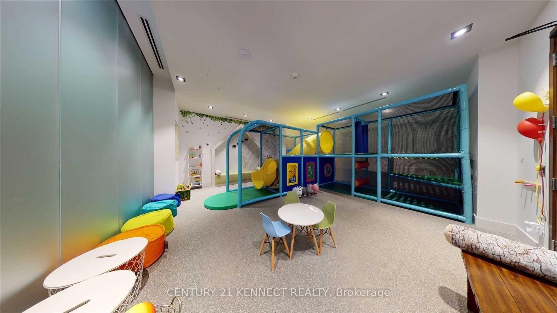 Photo 11 of Unit 2513, 125 Redpath Avenue, Toronto, Mount Pleasant West — HOMEH