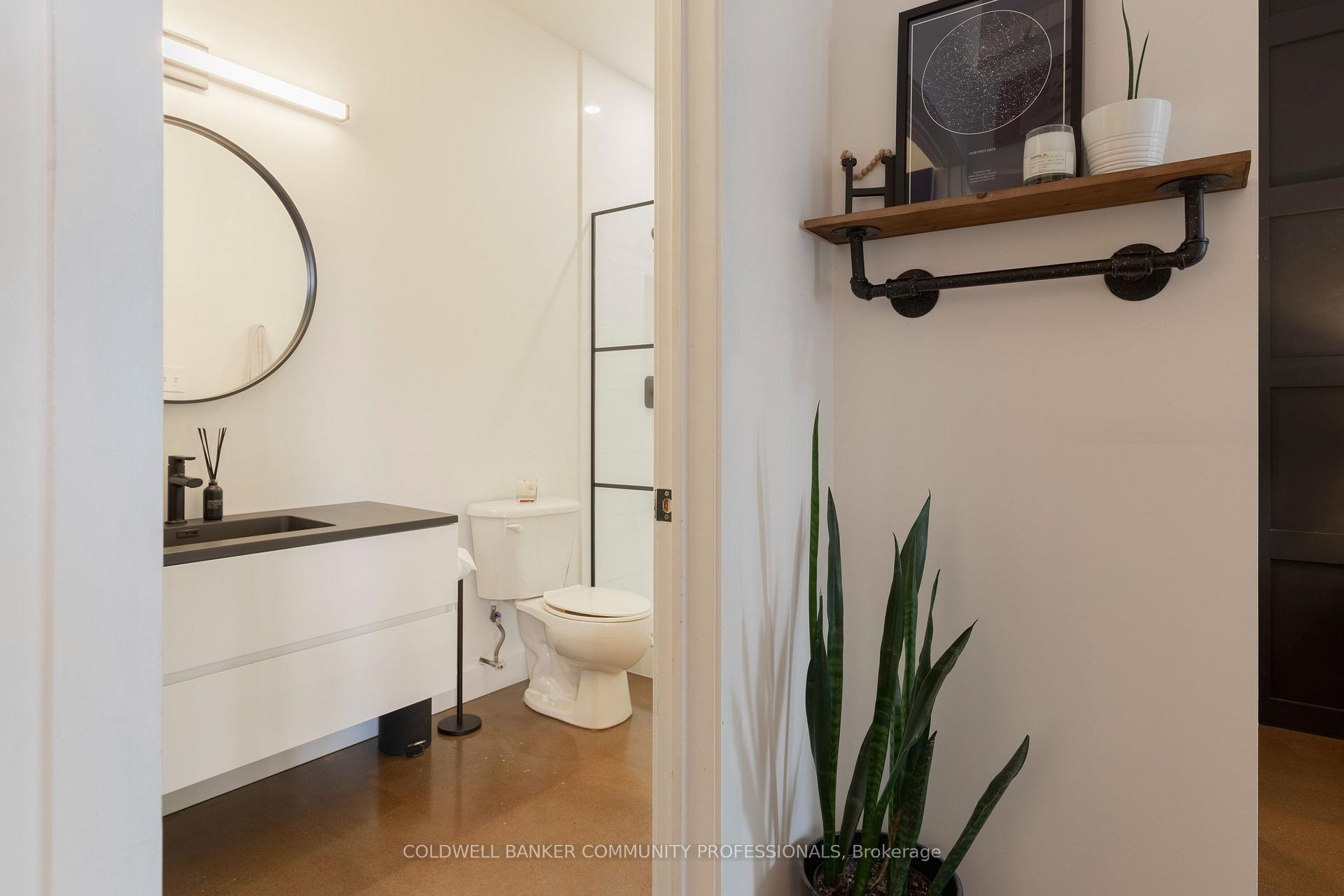 Photo 29 of Unit 410, 66 Bay Street S, Hamilton, Durand — HOMEH