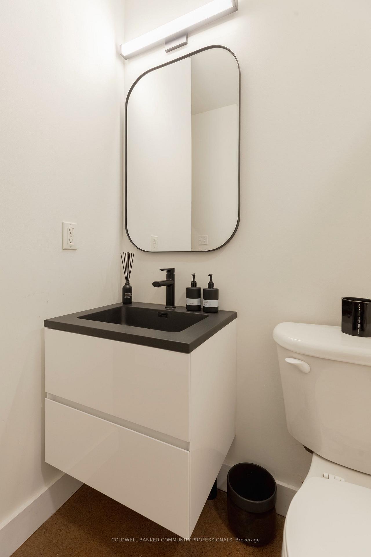 Photo 36 of Unit 410, 66 Bay Street S, Hamilton, Durand — HOMEH