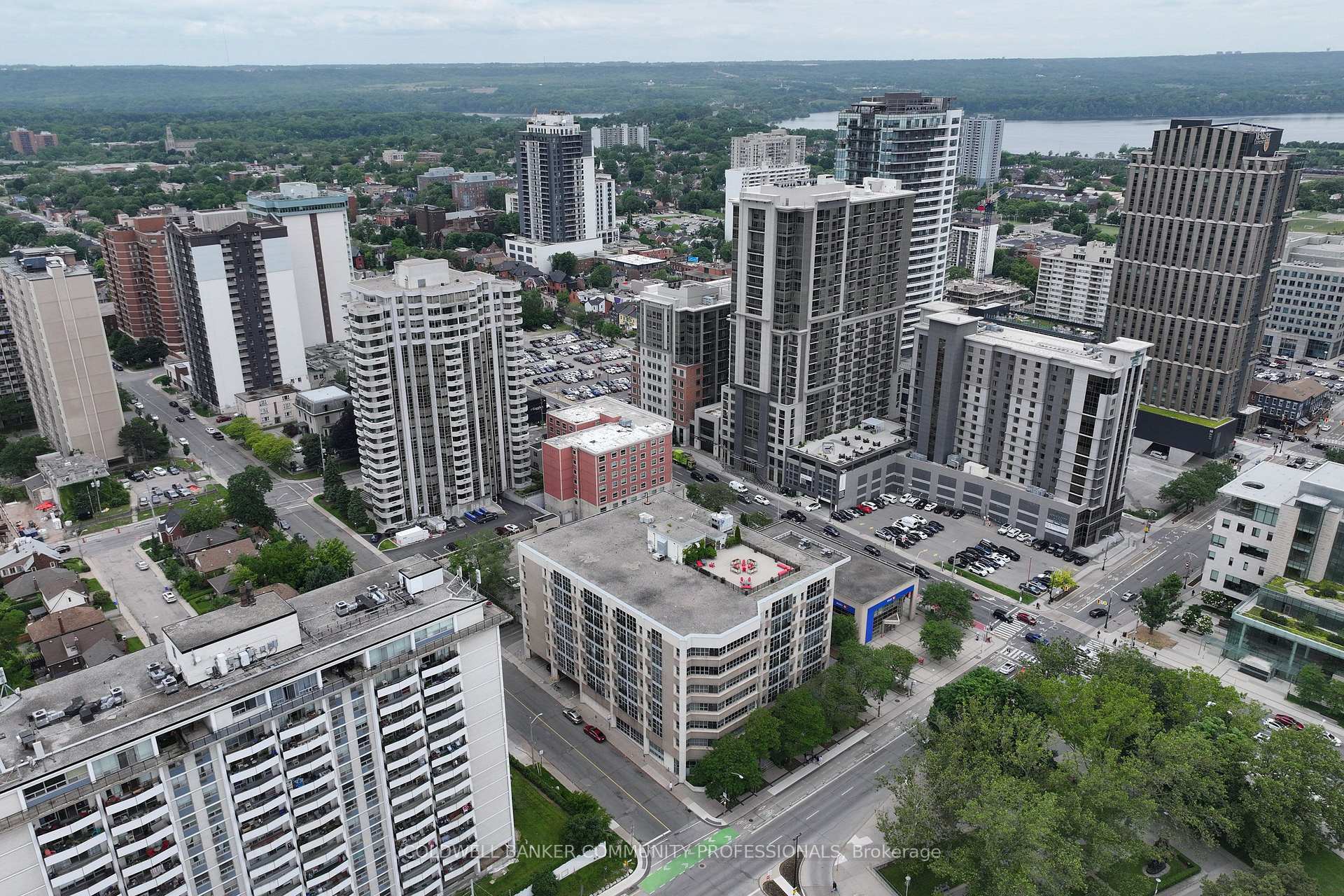 Photo 50 of Unit 410, 66 Bay Street S, Hamilton, Durand — HOMEH