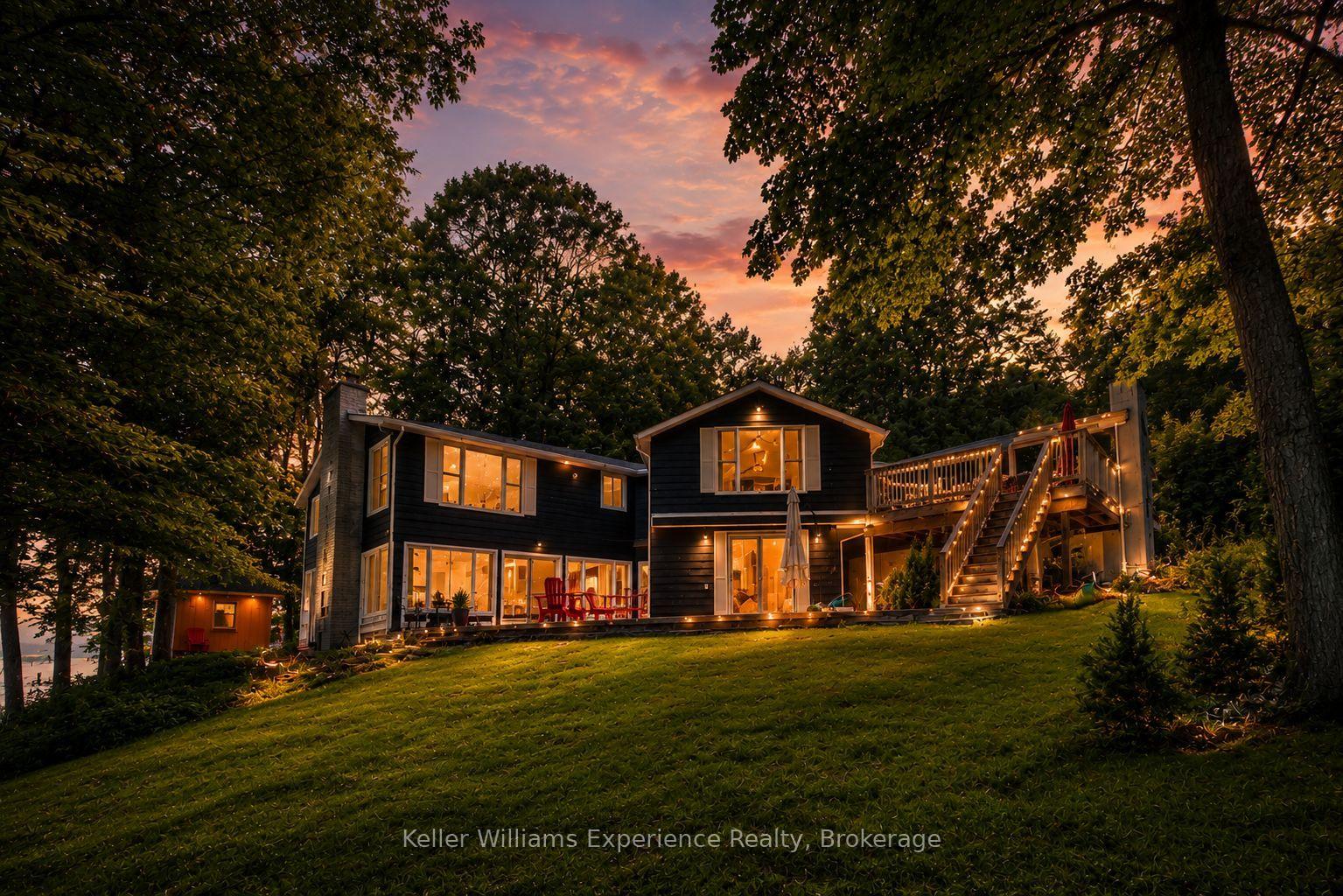 Photo of 21 Lakeview Crescent