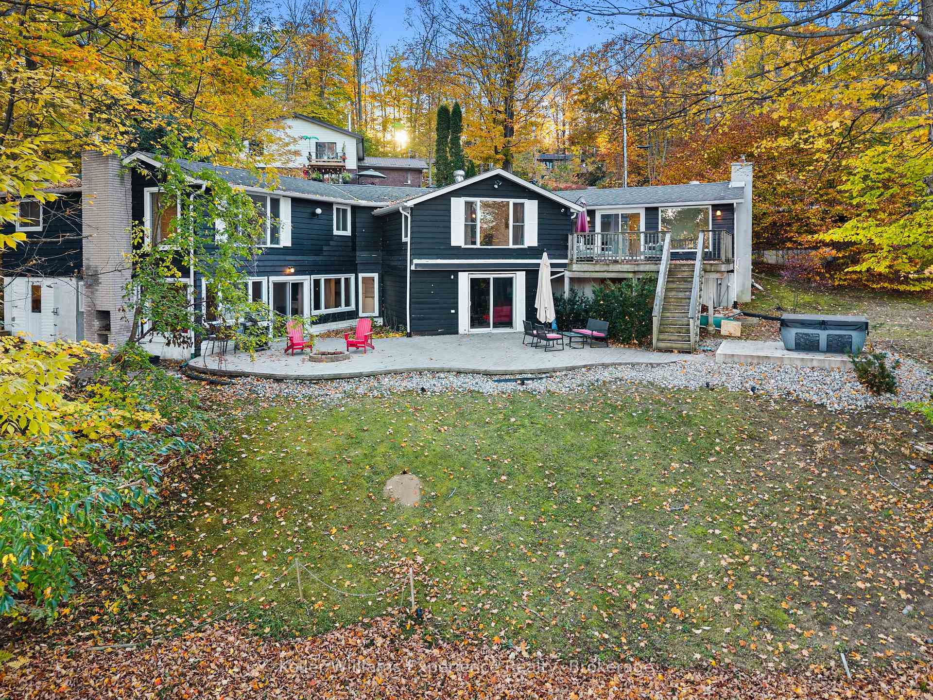 Photo 37 of 21 Lakeview Crescent, Tiny, Rural Tiny — HOMEH