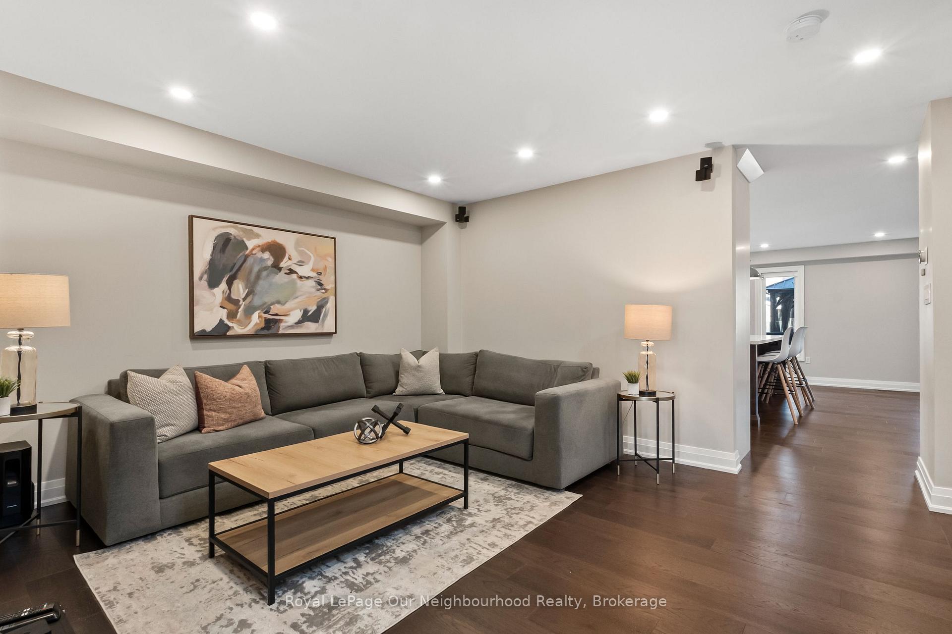 Photo 11 of 16 Bettina Place, Whitby, Rolling Acres — HOMEH