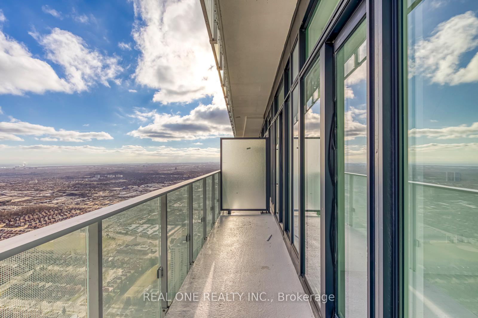 Photo 14 of Unit 6009, 3883 Quartz Road, Mississauga, City Centre — HOMEH