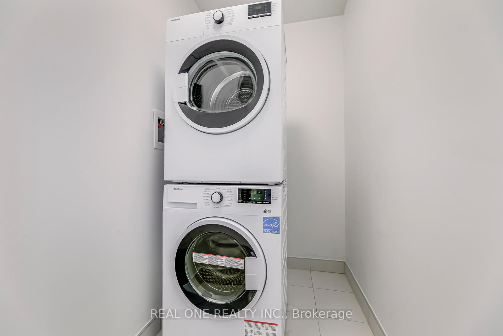 Photo 15 of Unit 6009, 3883 Quartz Road, Mississauga, City Centre — HOMEH