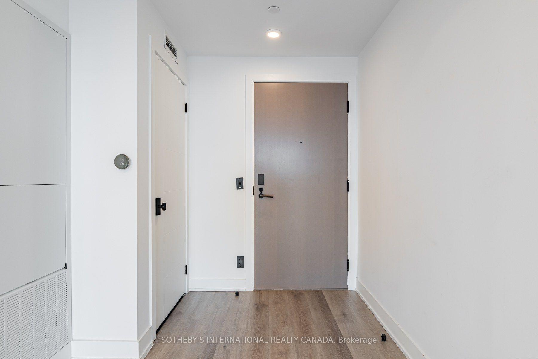 Photo 2 of Unit E2905, 30 Mutual Street, Toronto, Church-Yonge Corridor — HOMEH