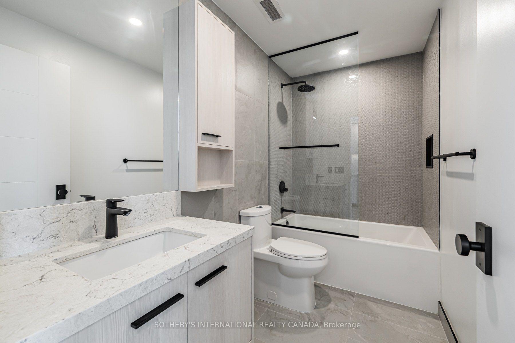 Photo 15 of Unit E2905, 30 Mutual Street, Toronto, Church-Yonge Corridor — HOMEH