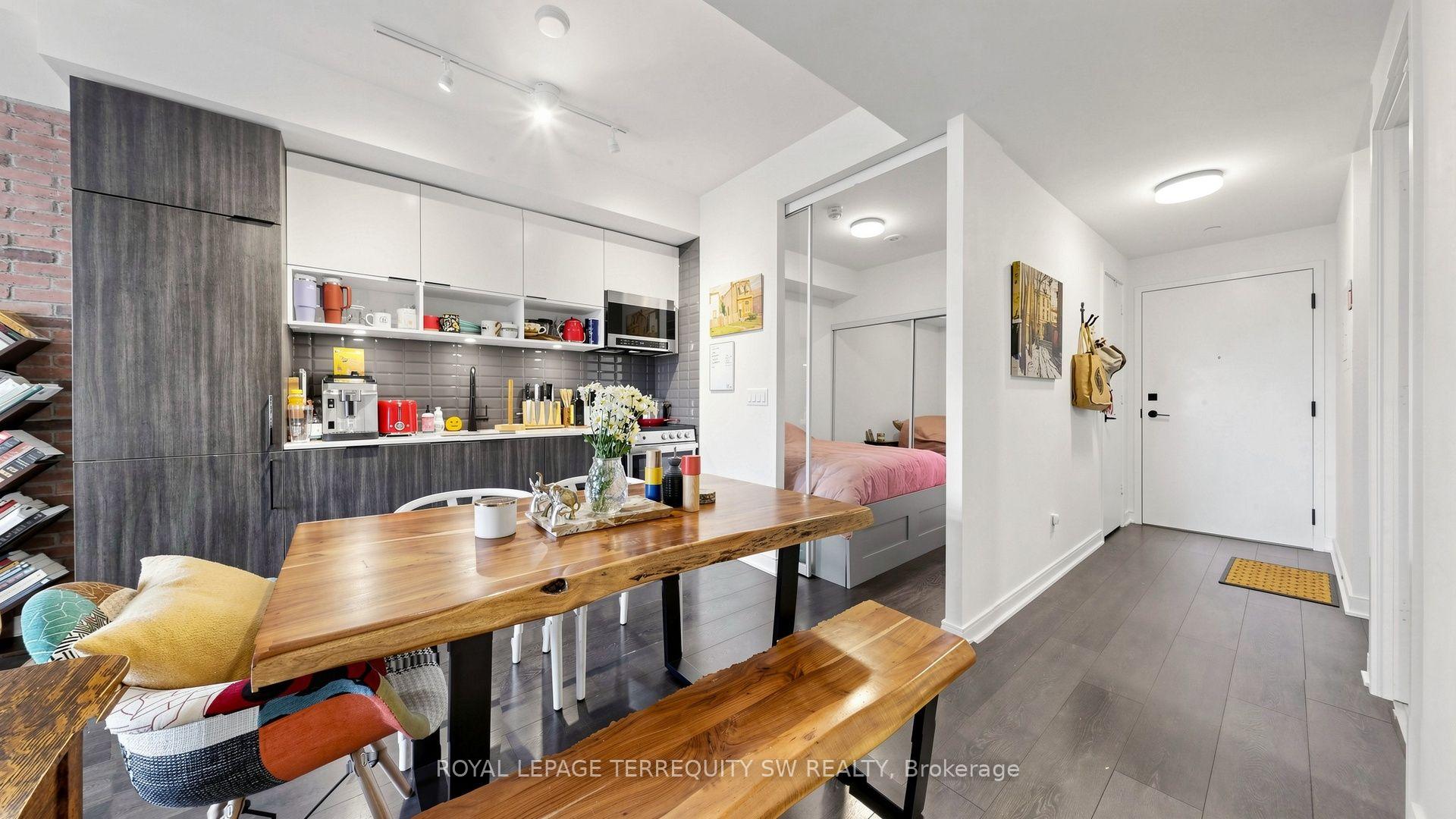 Photo 10 of Unit S338, 35 Rolling Mills Road, Toronto, Waterfront Communities — HOMEH