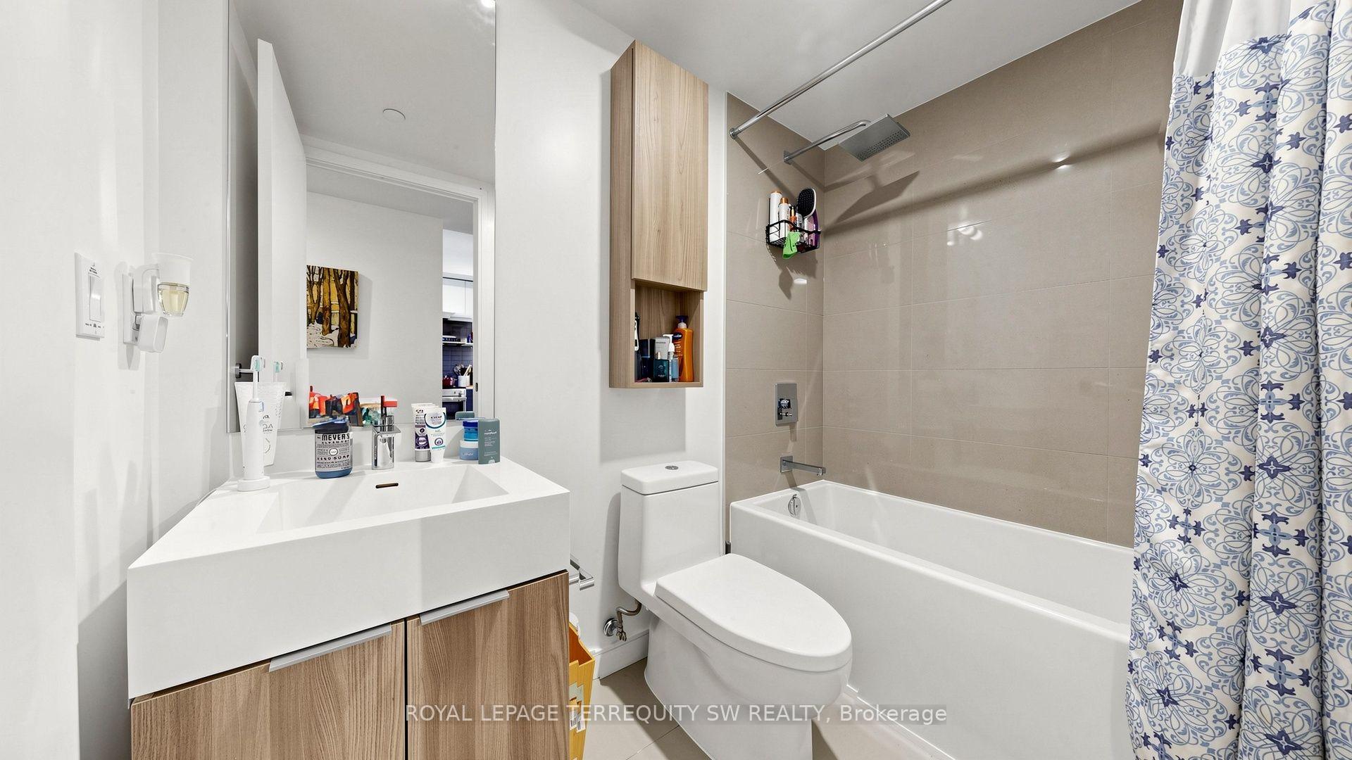 Photo 17 of Unit S338, 35 Rolling Mills Road, Toronto, Waterfront Communities — HOMEH