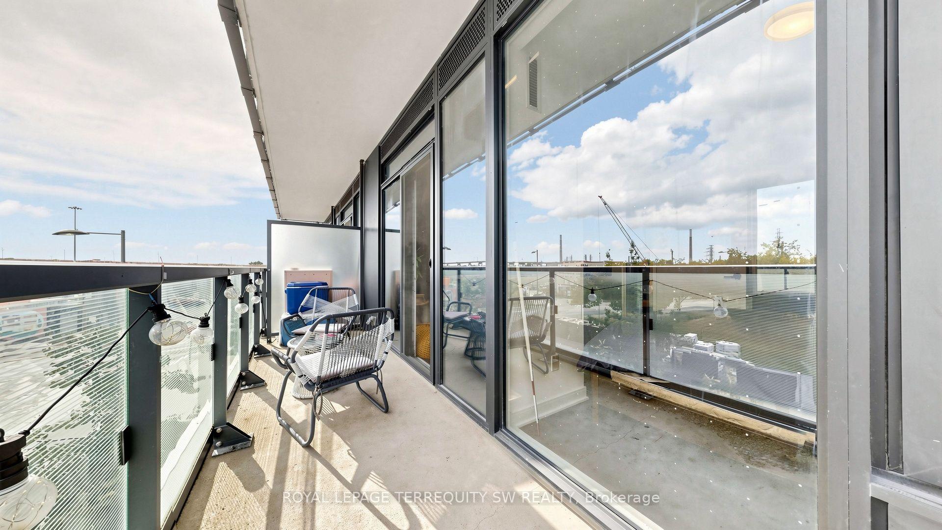 Photo 18 of Unit S338, 35 Rolling Mills Road, Toronto, Waterfront Communities — HOMEH