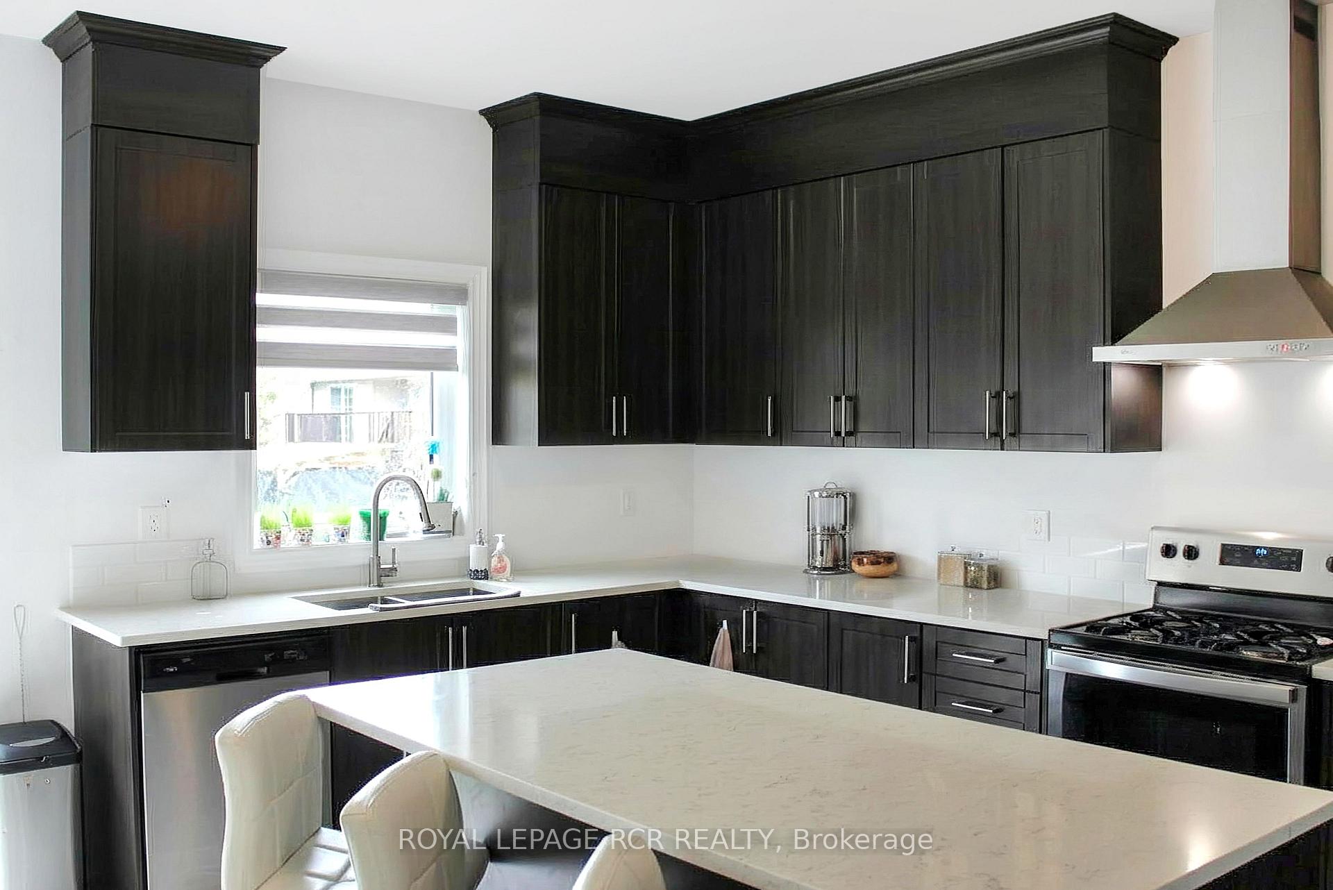 Photo 2 of 107 Werry Avenue, Southgate — HOMEH