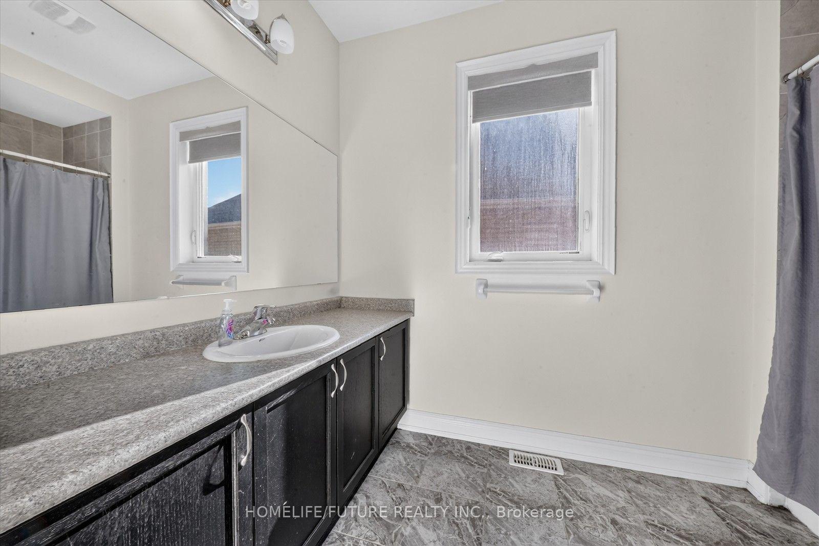 Photo 26 of 2548 Bandsman Crescent, Oshawa, Windfields — HOMEH