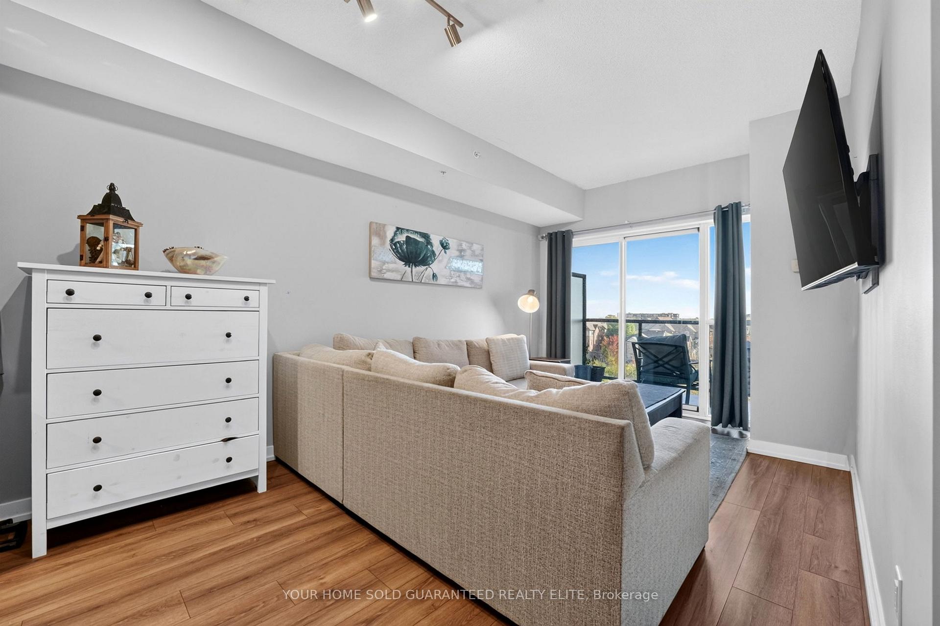 Photo 7 of Unit 412, 550 North Service Road, Grimsby, Grimsby Beach — HOMEH