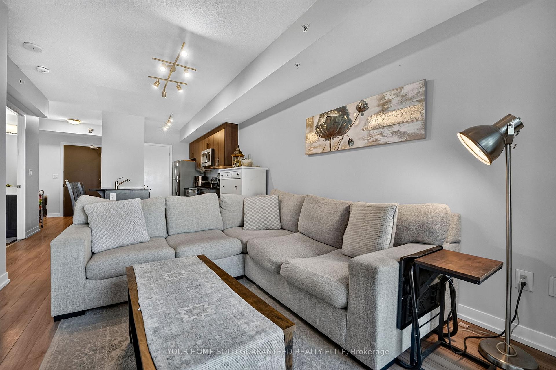Photo 9 of Unit 412, 550 North Service Road, Grimsby, Grimsby Beach — HOMEH