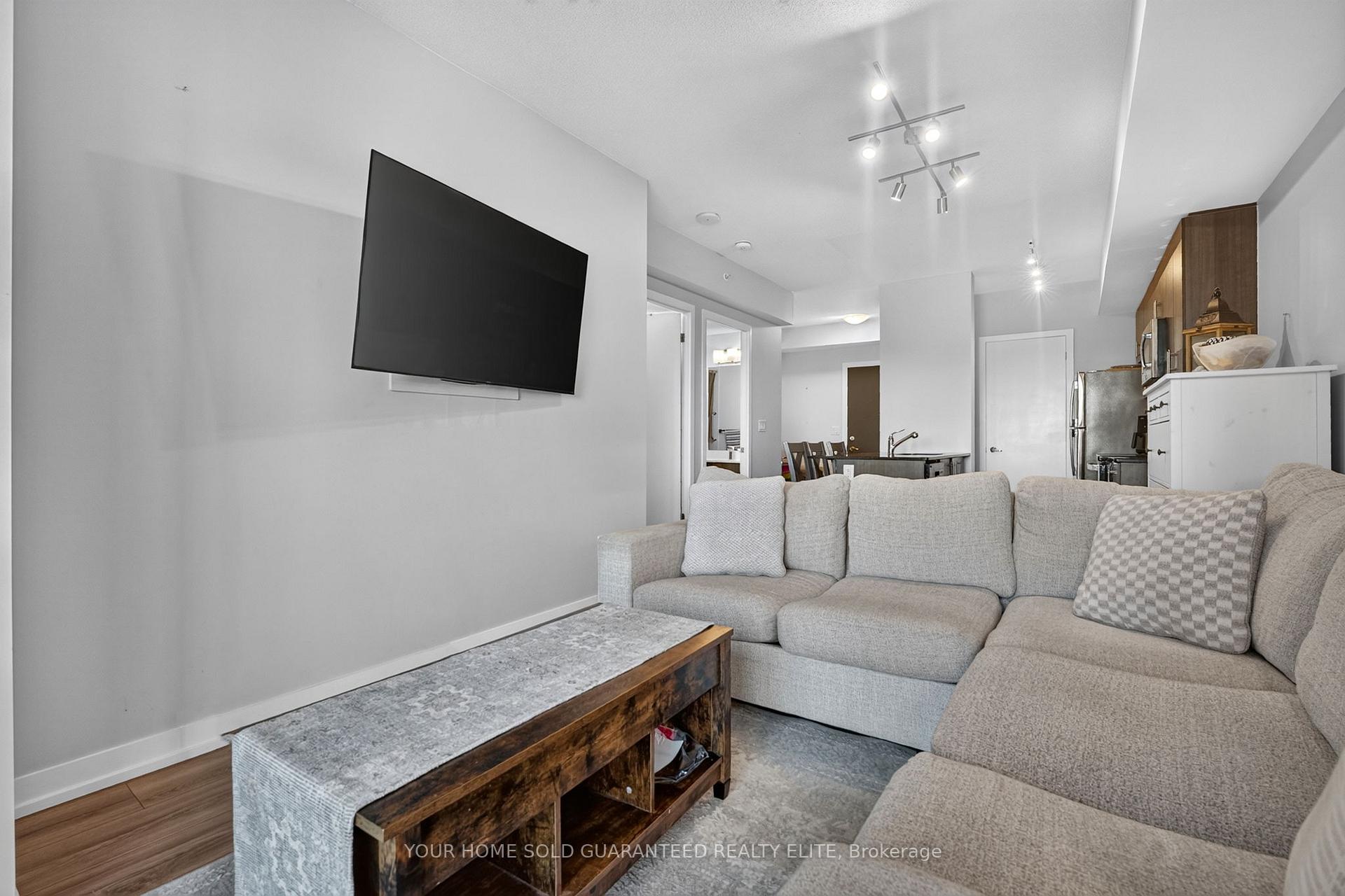 Photo 10 of Unit 412, 550 North Service Road, Grimsby, Grimsby Beach — HOMEH