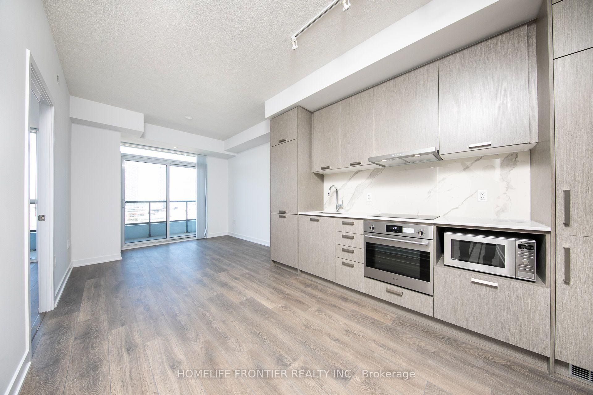 Photo 1 of Unit 1712, 38 Honeycrisp Crescent, Vaughan, Vaughan Corporate Centre — HOMEH