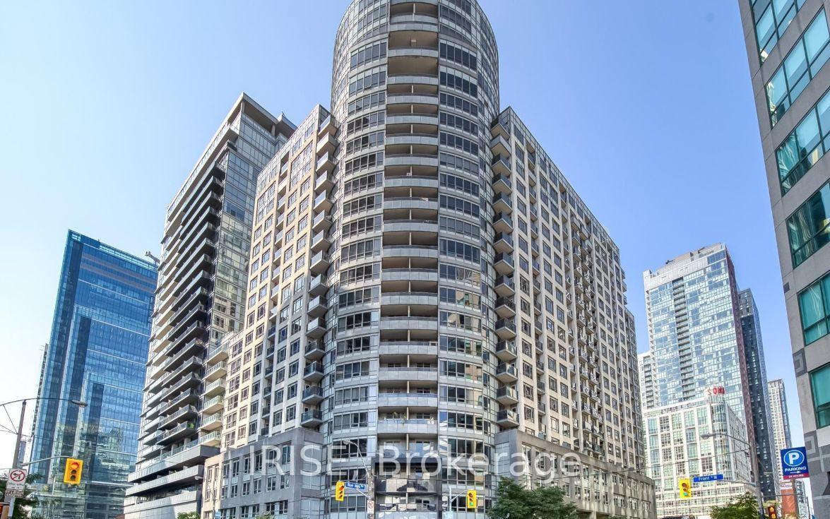 Photo 4 of Unit 1919, 20 Blue Jays Way, Toronto, Waterfront Communities — HOMEH