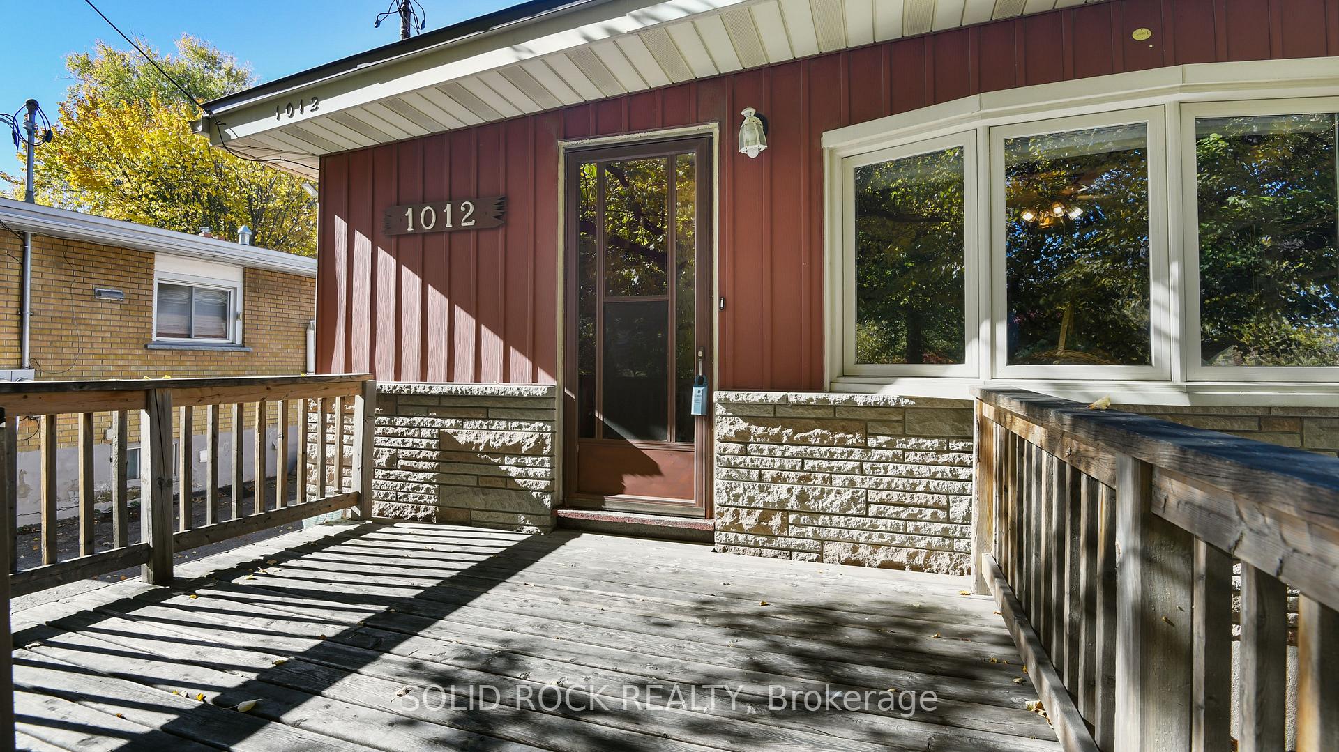 Photo 3 of 1012 Panet Street, Ottawa, Carlington — HOMEH