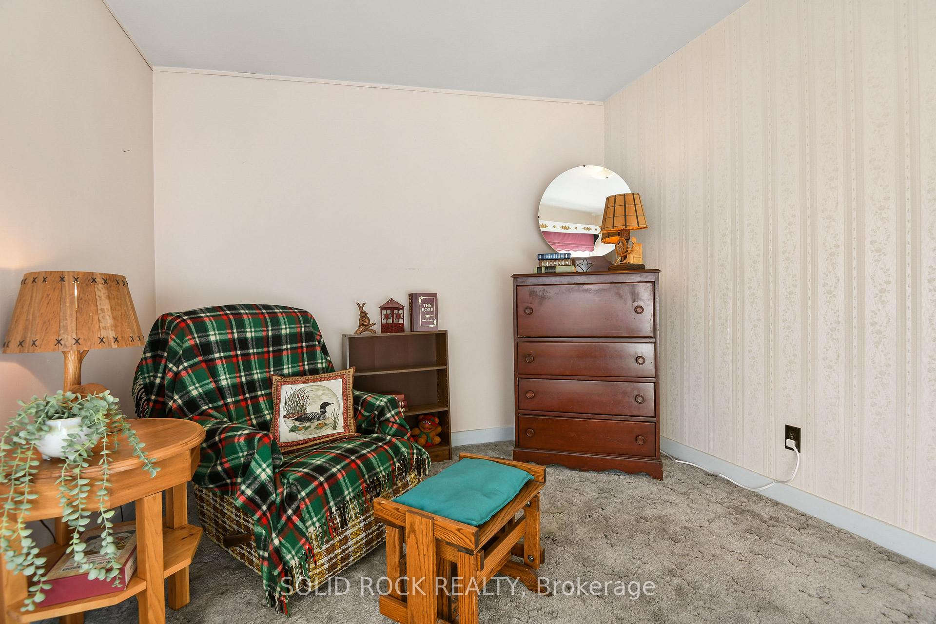 Photo 17 of 1012 Panet Street, Ottawa, Carlington — HOMEH