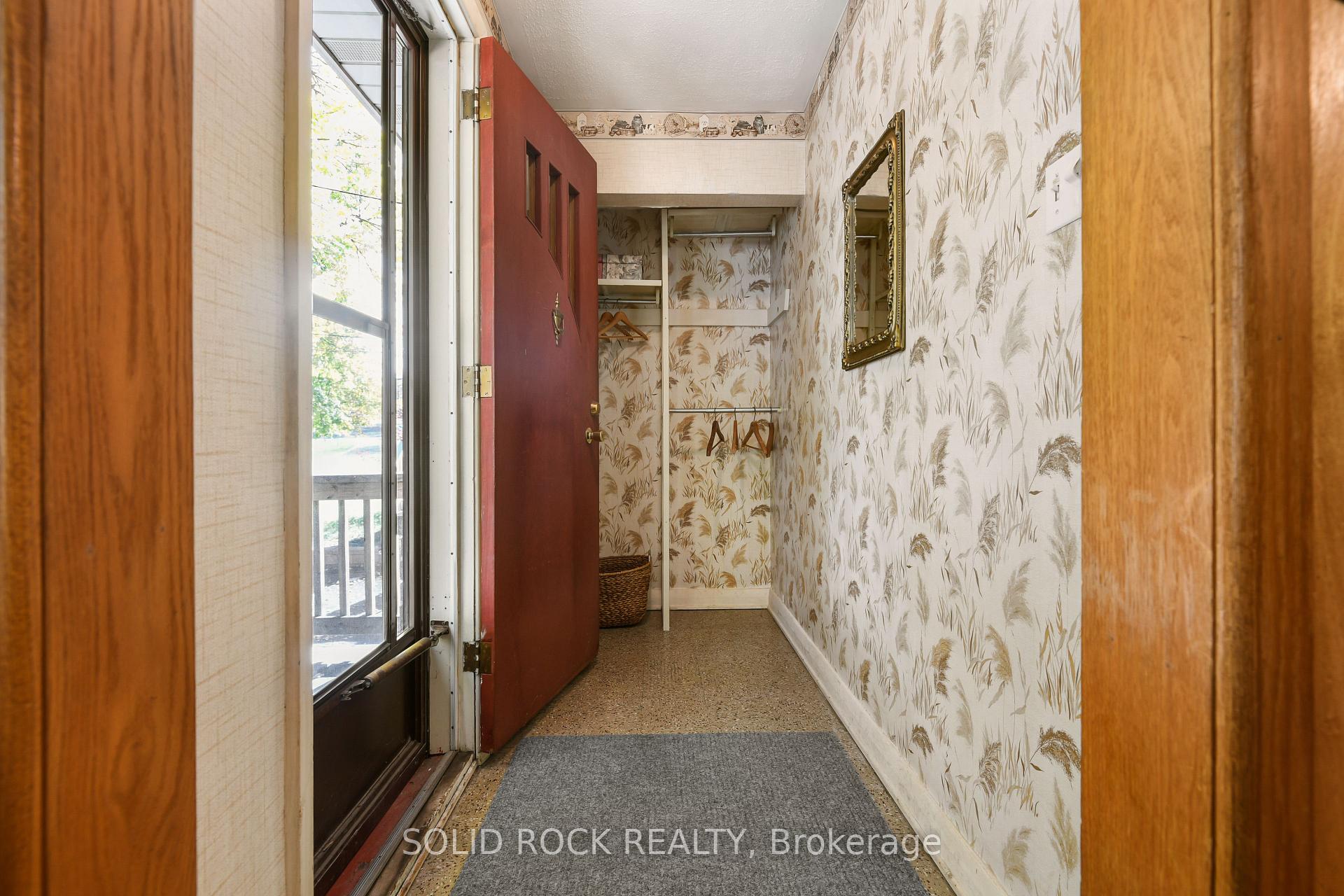 Photo 21 of 1012 Panet Street, Ottawa, Carlington — HOMEH
