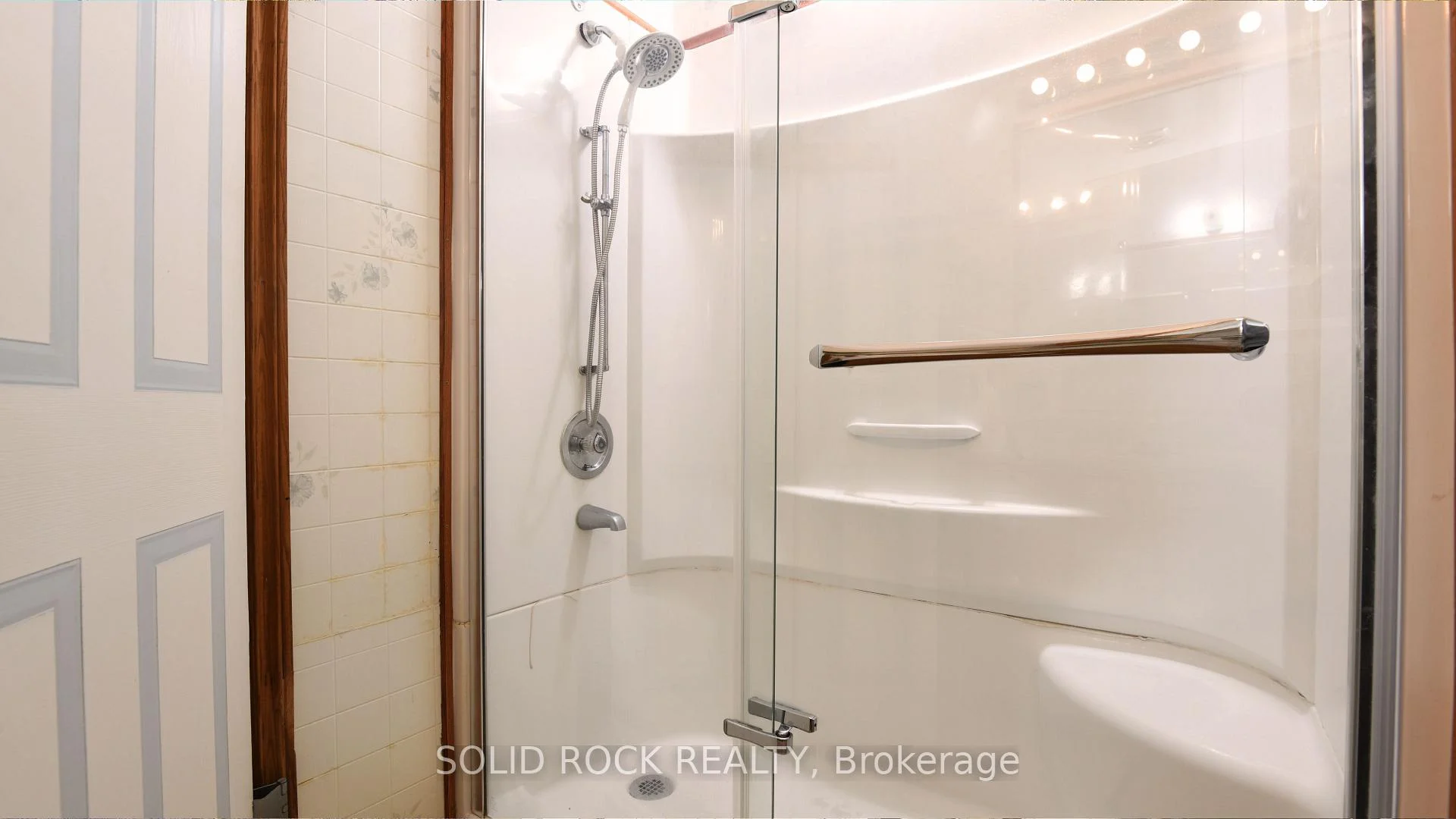 Photo 14 of 1012 Panet Street, Ottawa, Carlington — HOMEH