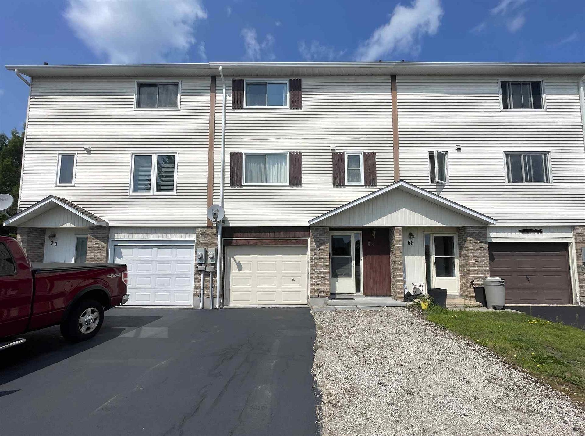 Photo 1 of 68 Farquhar Place, Elliot Lake — HOMEH