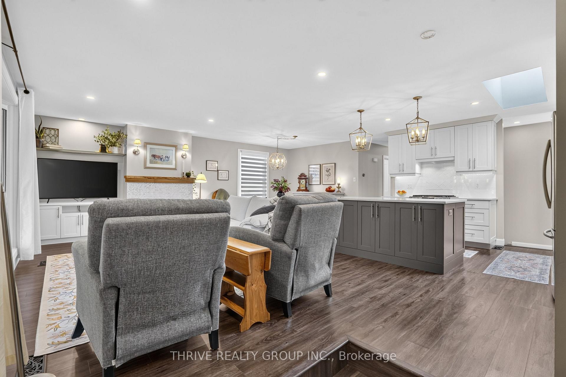 Photo 8 of 496 Belvedere Avenue, London, South K — HOMEH
