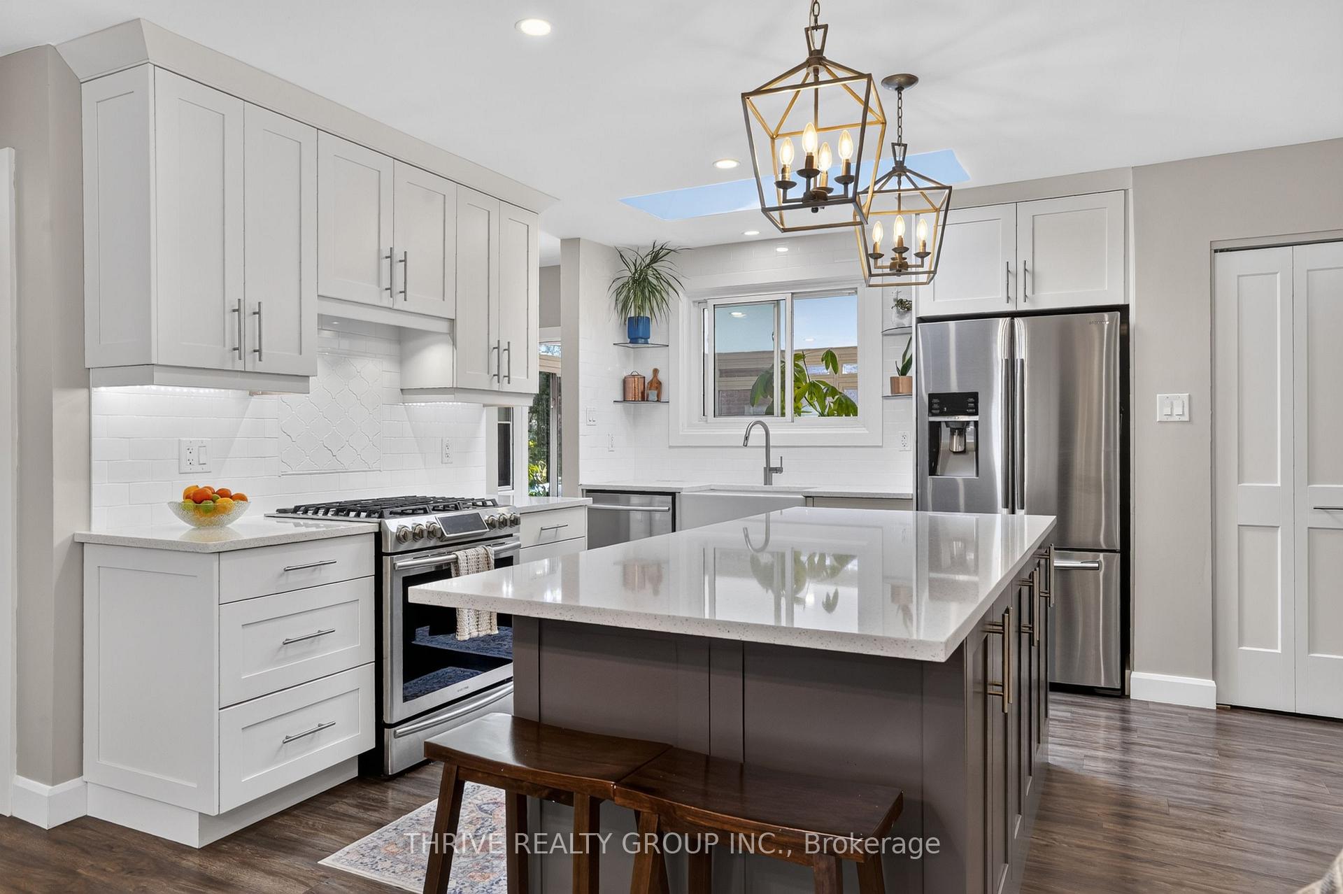 Photo 9 of 496 Belvedere Avenue, London, South K — HOMEH