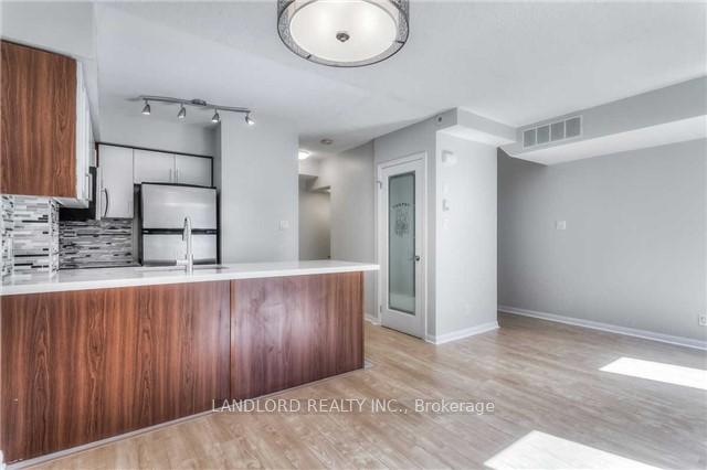 Photo of Unit 511, 27 Canniff Street