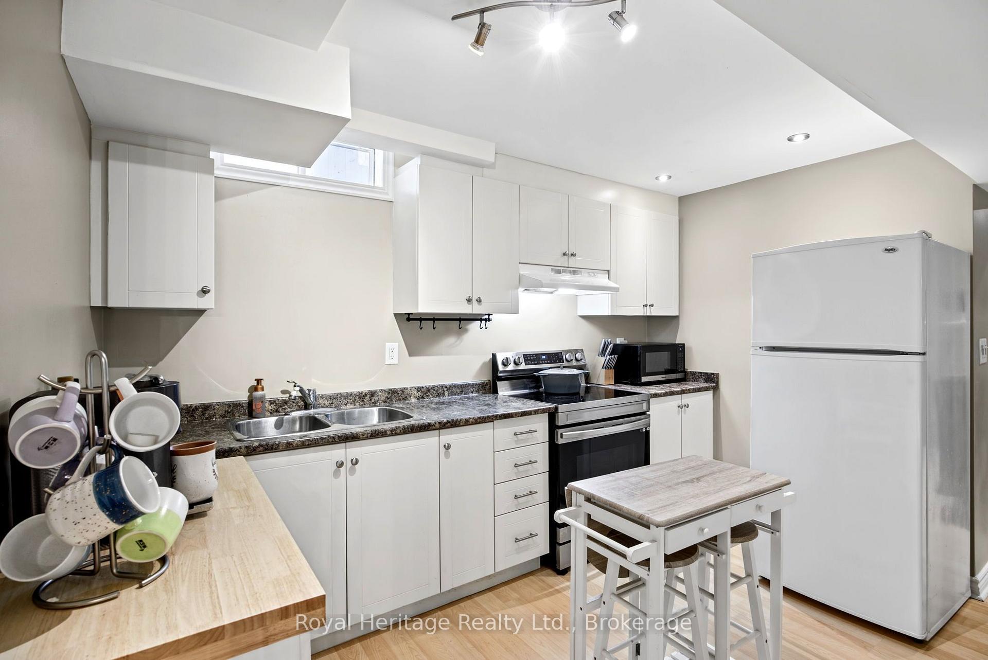 Photo 31 of 65 Cranborne Crescent, Whitby, Brooklin — HOMEH