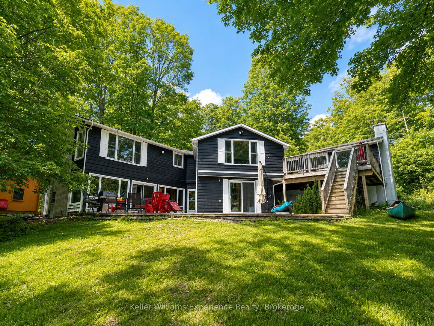 Photo 1 of 21 Lakeview Crescent, Tiny, Rural Tiny — HOMEH
