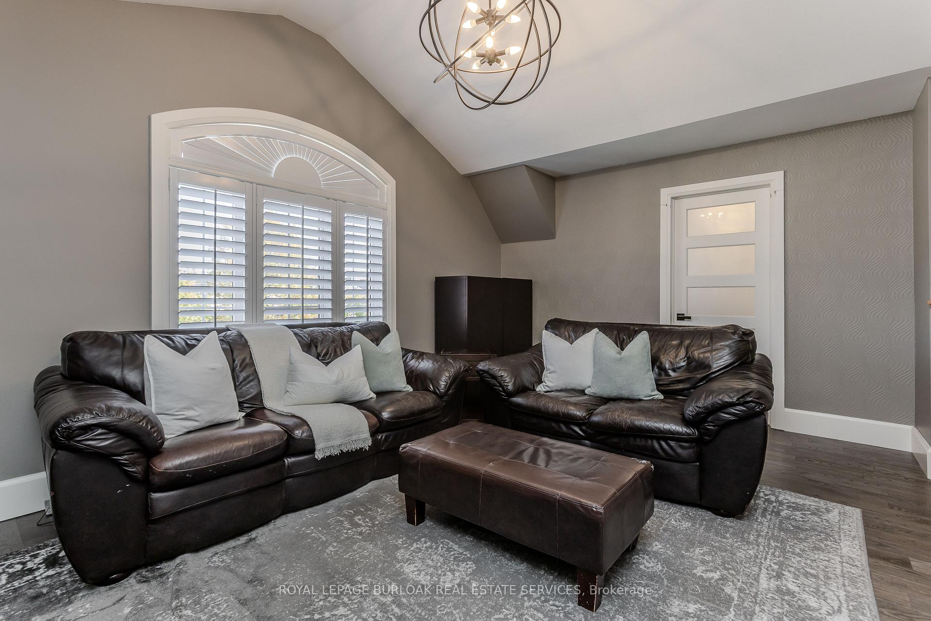 Photo 18 of 2248 Elmside Crescent, Burlington, Orchard — HOMEH