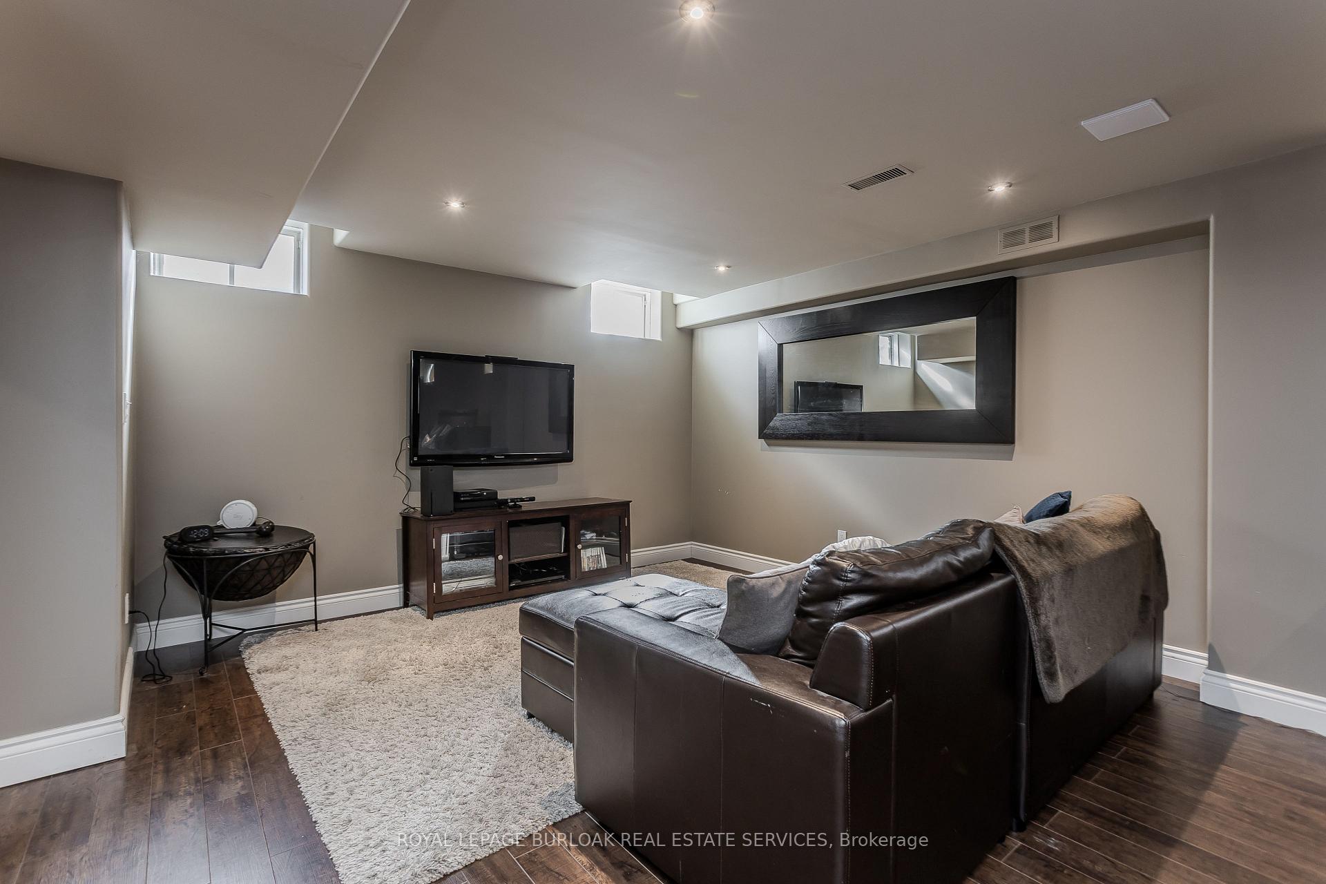 Photo 20 of 2248 Elmside Crescent, Burlington, Orchard — HOMEH