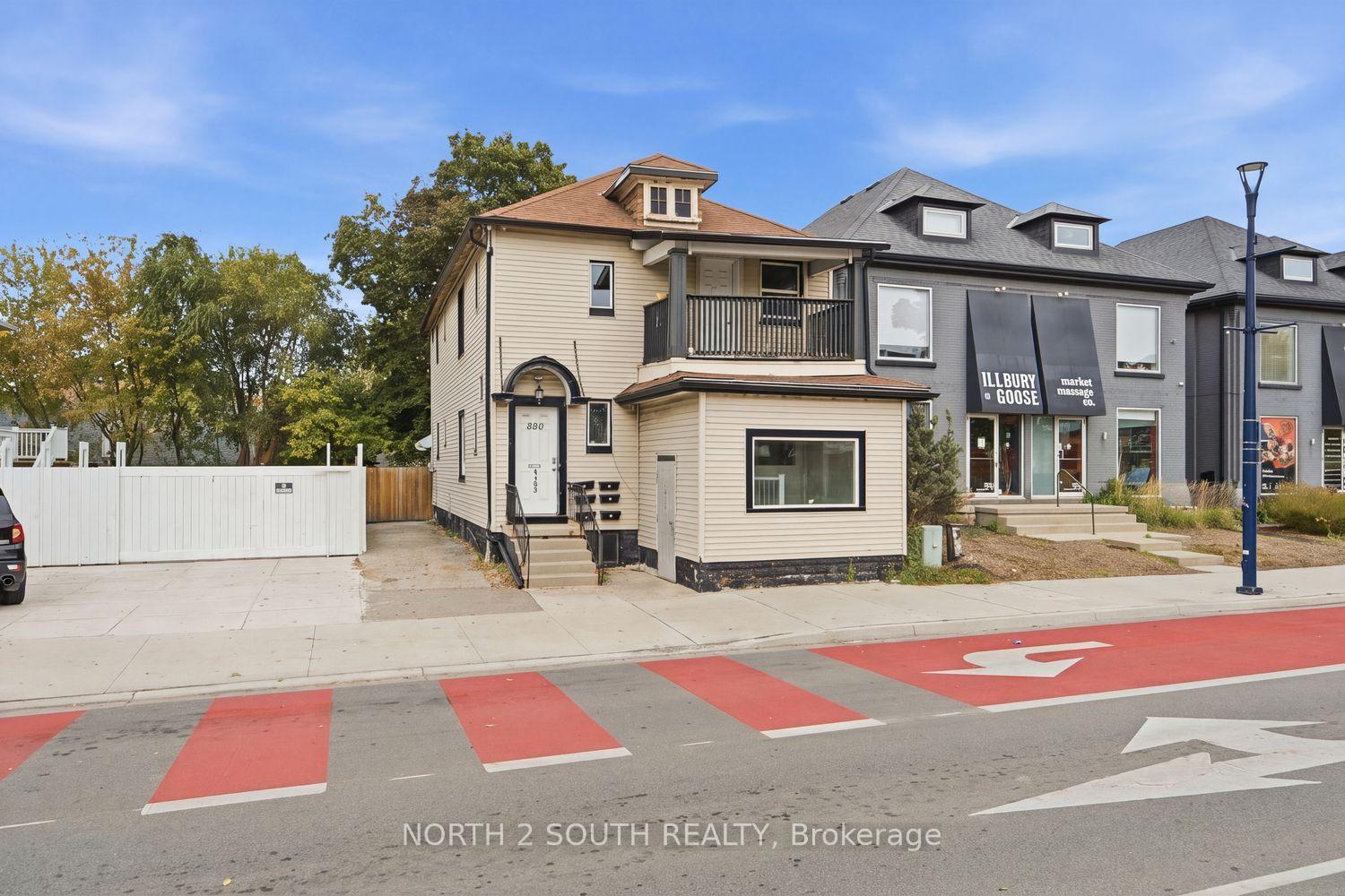 Photo 1 of 880 Dundas Street E, London, East L — HOMEH