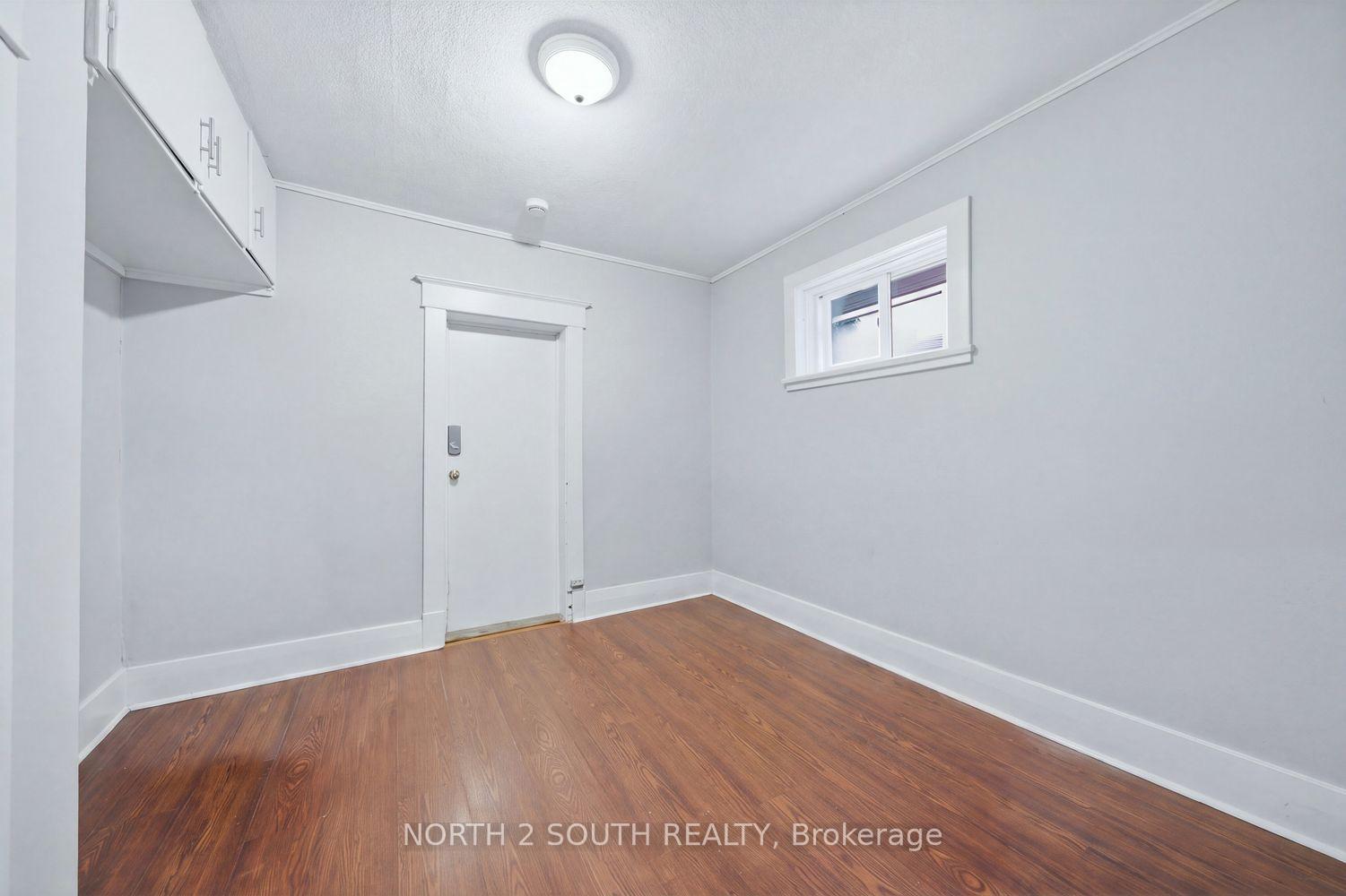 Photo 20 of 880 Dundas Street E, London, East L — HOMEH