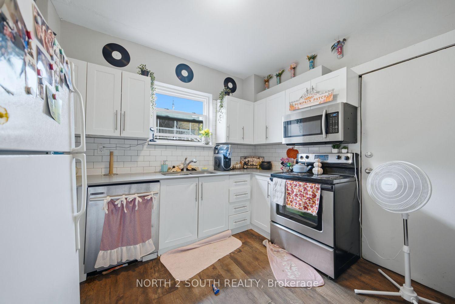 Photo 30 of 880 Dundas Street E, London, East L — HOMEH