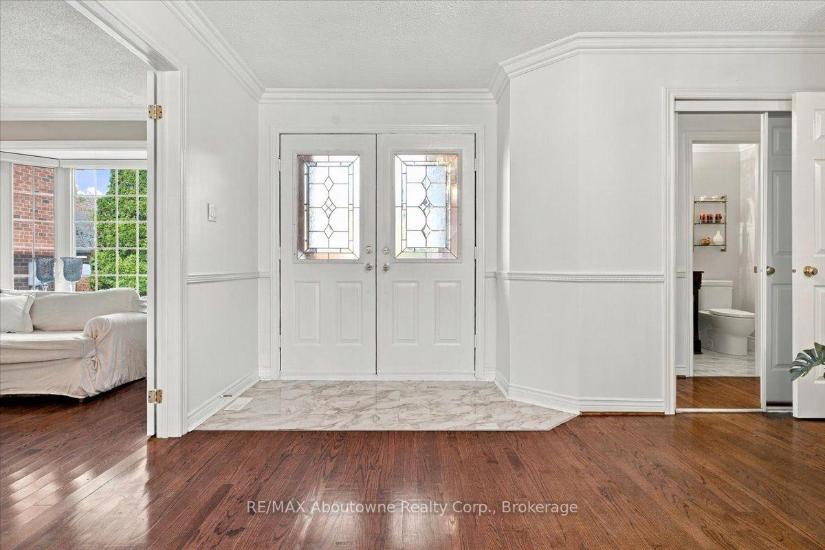 Photo 4 of 1476 Livery Lane, Oakville, Glen Abbey — HOMEH
