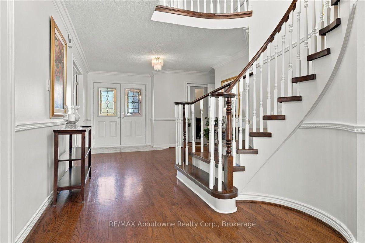 Photo 5 of 1476 Livery Lane, Oakville, Glen Abbey — HOMEH