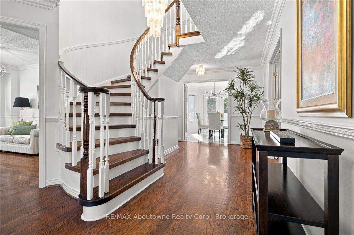 Photo 6 of 1476 Livery Lane, Oakville, Glen Abbey — HOMEH
