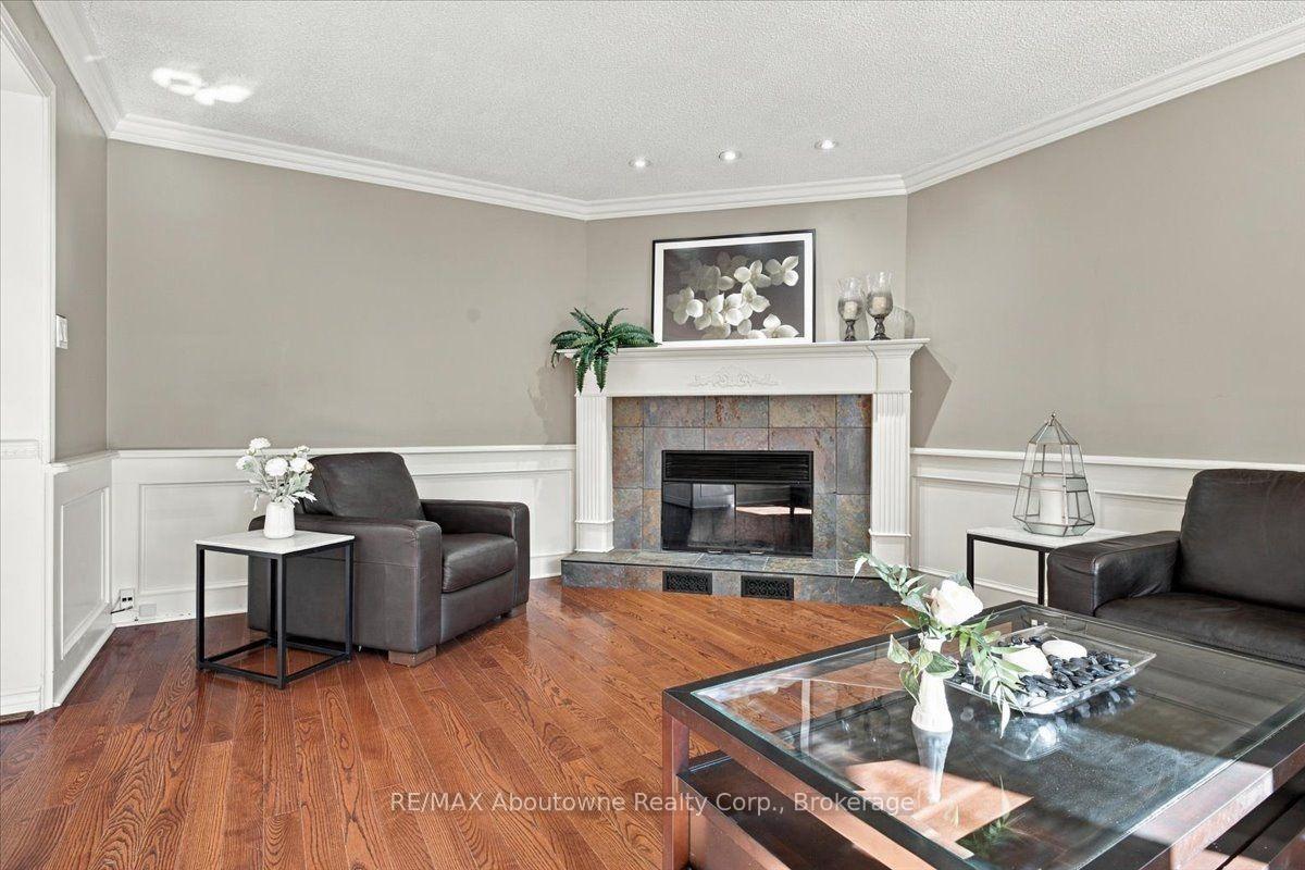 Photo 12 of 1476 Livery Lane, Oakville, Glen Abbey — HOMEH