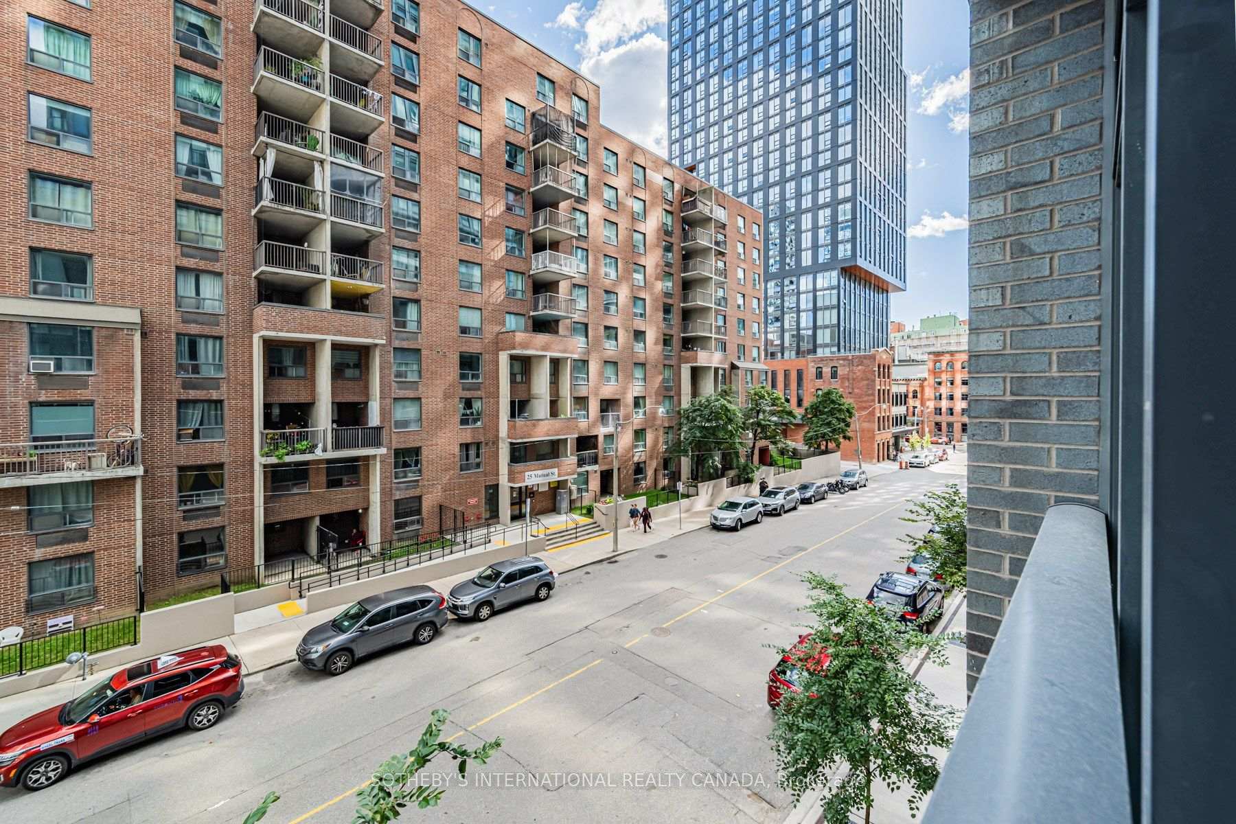 Photo 14 of Unit E0905, 30 Mutual Street, Toronto, Church-Yonge Corridor — HOMEH