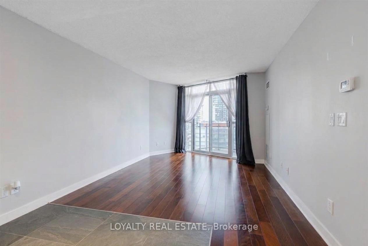 Photo 8 of Unit Ph14, 255 Richmond Street E, Toronto, Moss Park — HOMEH