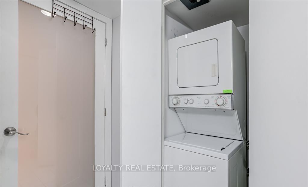 Photo 13 of Unit Ph14, 255 Richmond Street E, Toronto, Moss Park — HOMEH