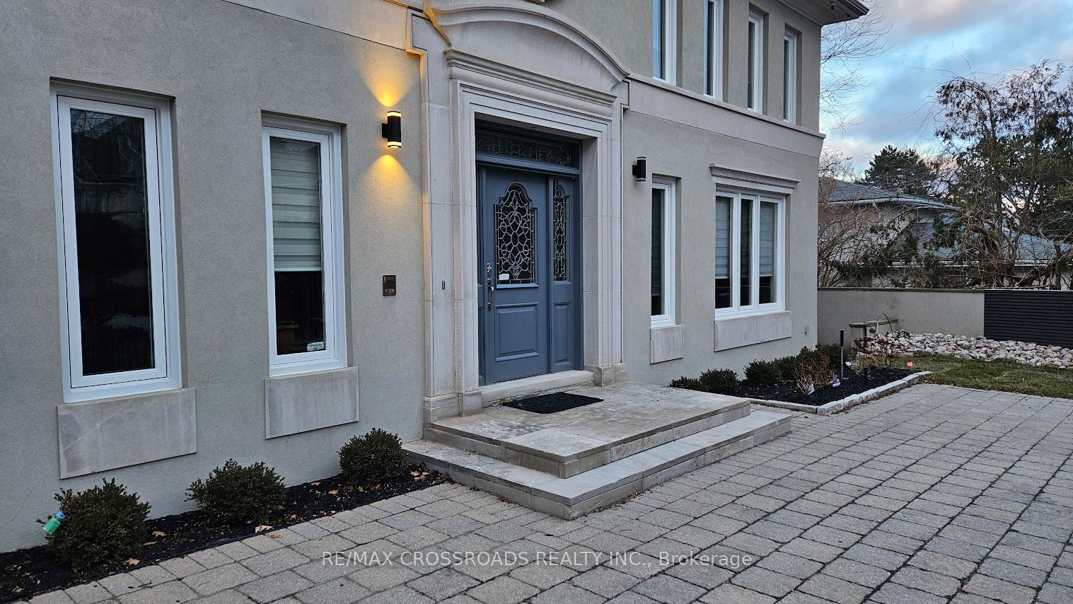 Photo 3 of 200 The Bridle Path, North York, Bridle Path-Sunnybrook-York Mills — HOMEH