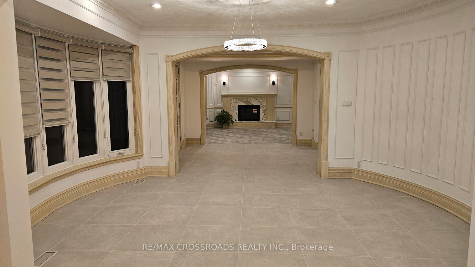 Photo 11 of 200 The Bridle Path, North York, Bridle Path-Sunnybrook-York Mills — HOMEH