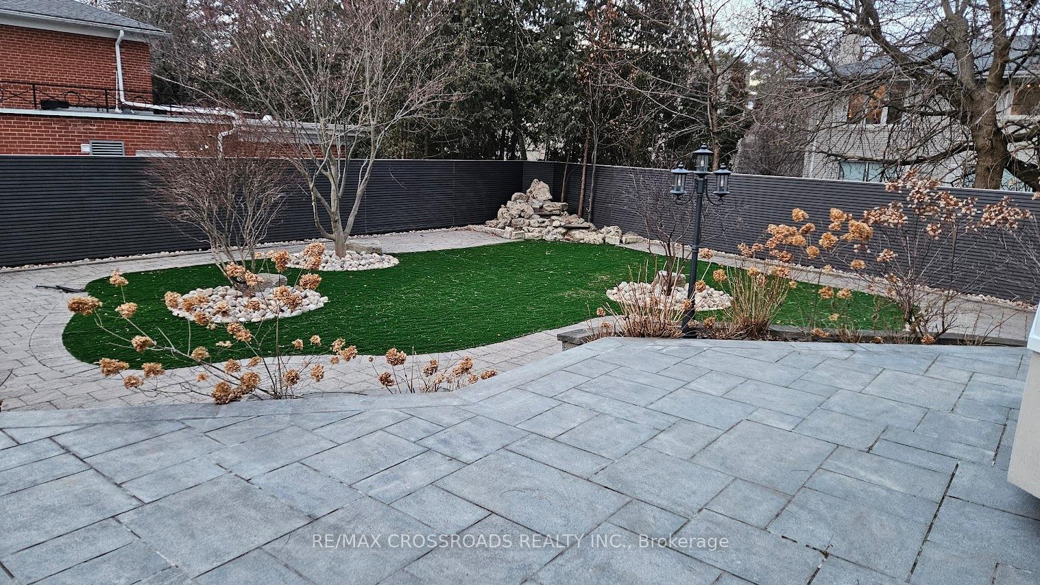 Photo 19 of 200 The Bridle Path, North York, Bridle Path-Sunnybrook-York Mills — HOMEH