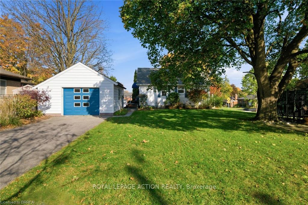 Photo of 222 St George Street