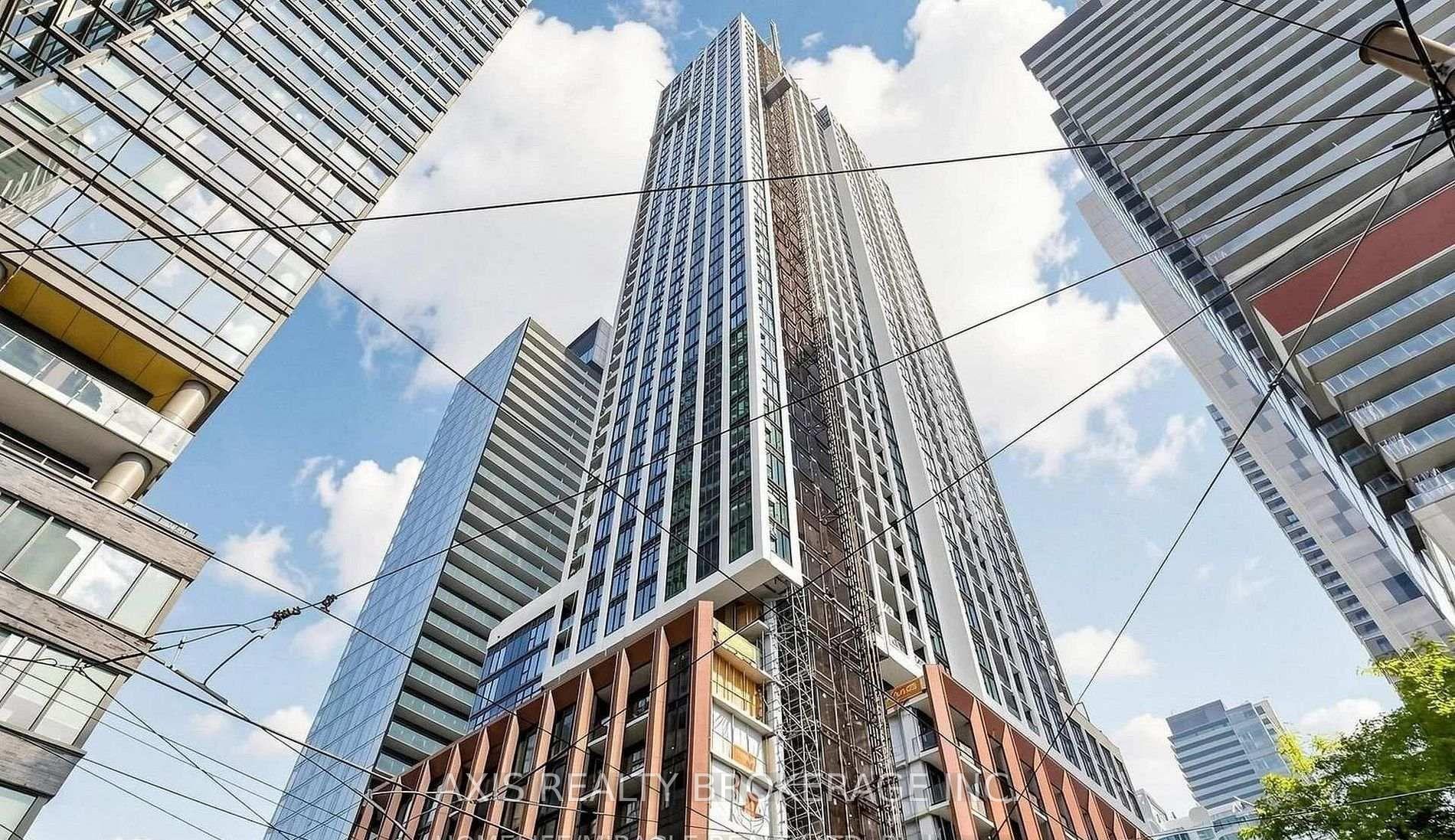 Photo 2 of Unit 2002, 400 King Street W, Toronto, Waterfront Communities — HOMEH